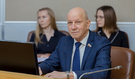 Уроки труда, семьеведение и управление беспилотниками: чему научат в школе